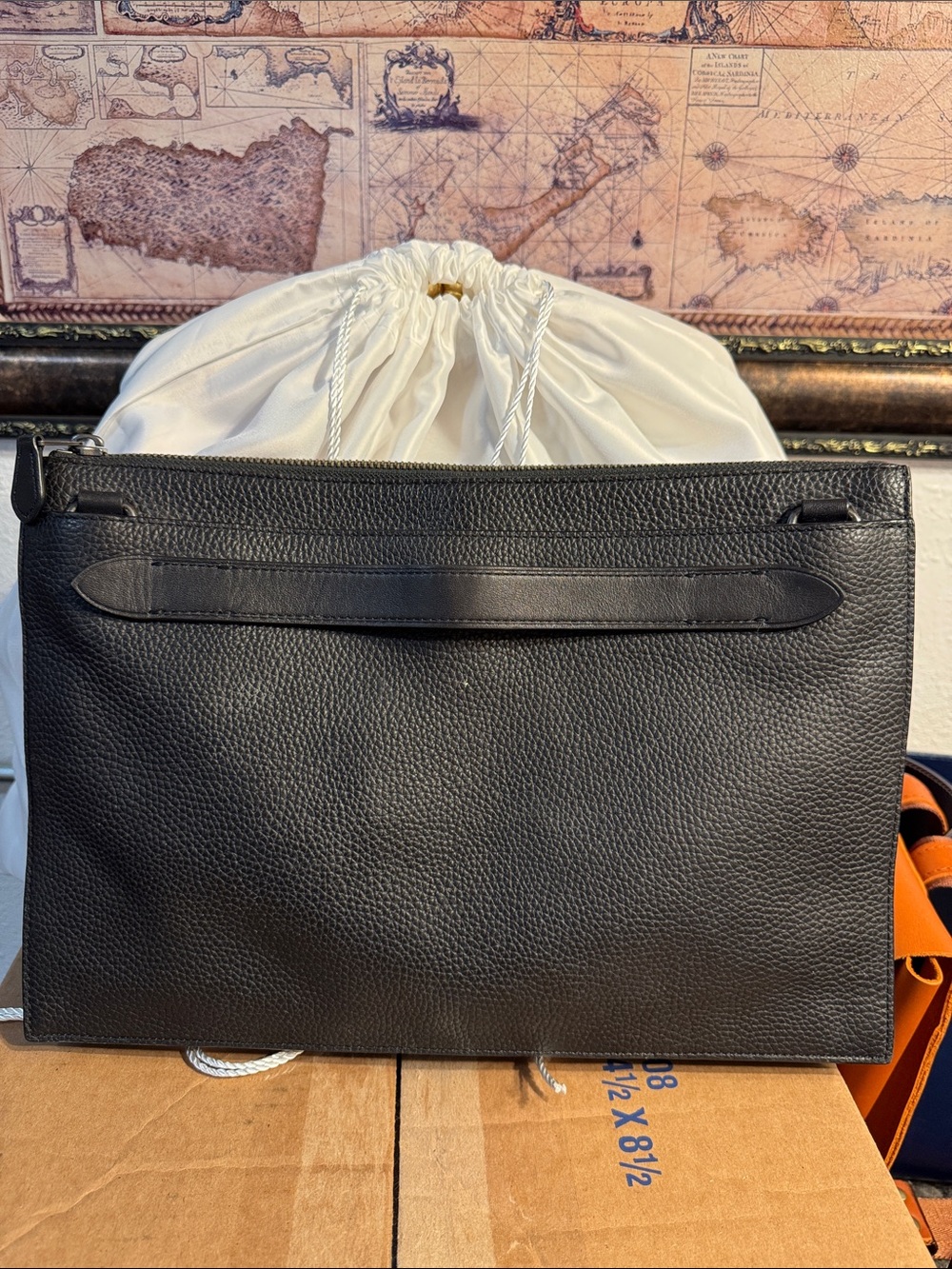 Coach Manhattan Slim Messenger Bag - Picture 3 of 7